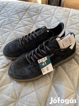 Kézilabda cipő új 41 es 