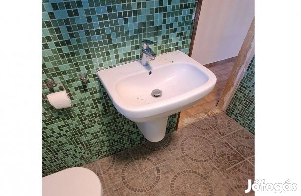 Kézmosó 60 cm. széles