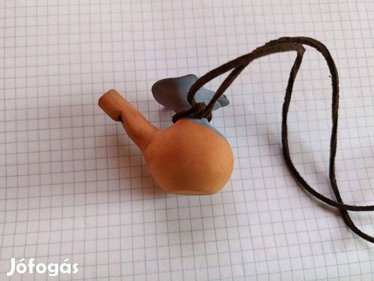 Kézműves, nyakba akasztható kerámia madársíp