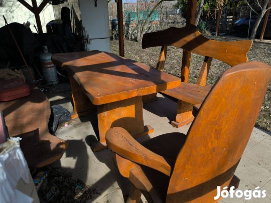 Kézműves,kerti bútorgarnitúra eladó!