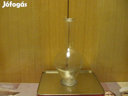 Kézműves likőrös üveg eladó !