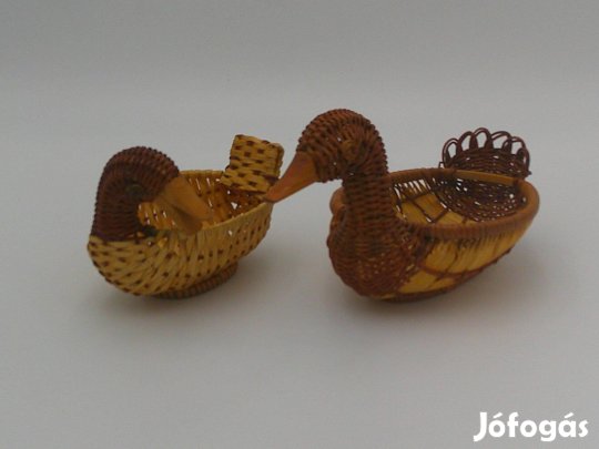 Kézműves vadkacsa tálka, kosár, kínáló természetes anyagból eladó