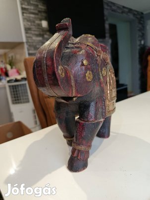 Kézzel faragott indiai fa elefánt szobor réz díszítéssel - 20 cm