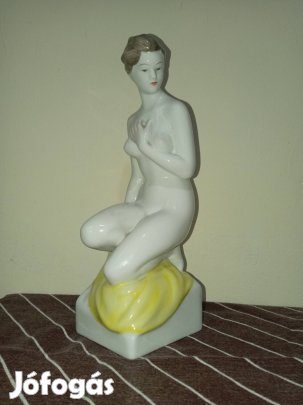 Kézzel festet Hollóházi porcelán