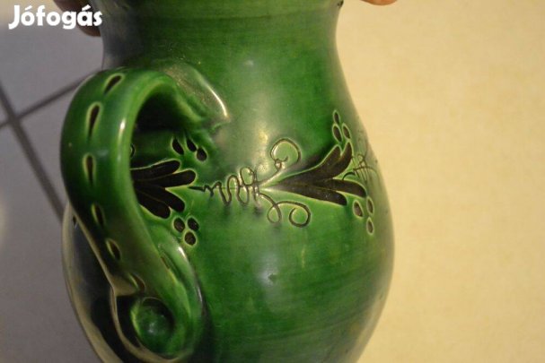 Kézzel festett egyedi számozású kancsó 19x13 cm Hibátlan