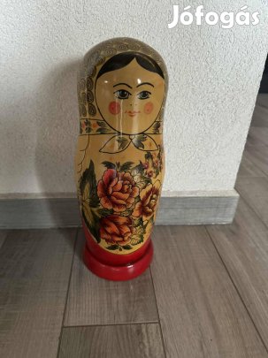 Kézzel festett orosz Matrjoska baba 34 cm magas, nő