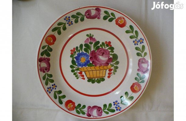 Kézzel festett tányérok