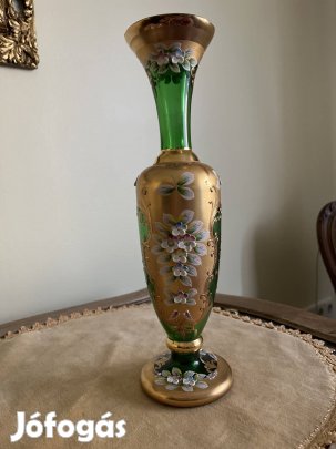 Kézzel festett váza
