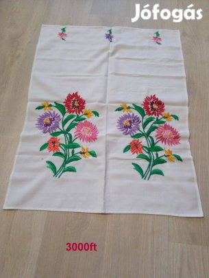 Kézzel hímzett vőfélykendők