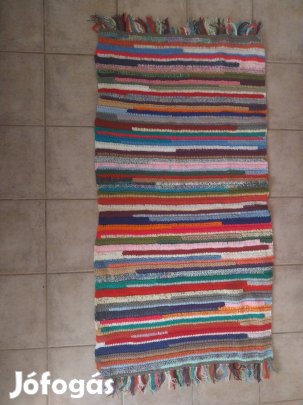 Kézzel horgolt szőnyegek