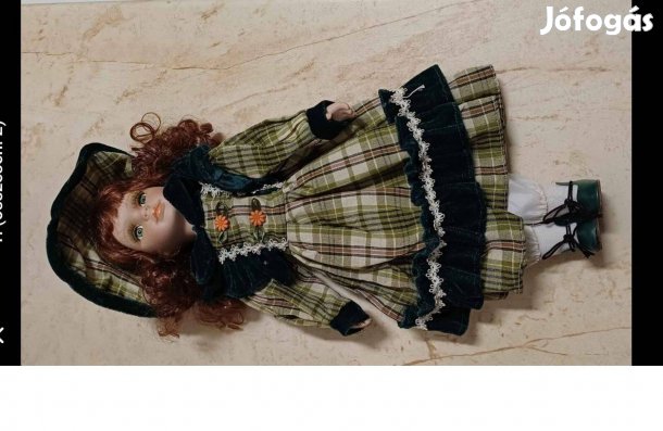 Kézzel készített porcelánbaba ( 40 cm)