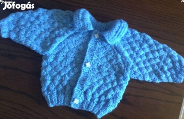 Kézzel kötött bébi kiskabát eladó