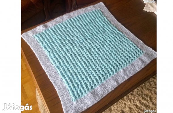 Kézzel kötött bébi takaró eladó