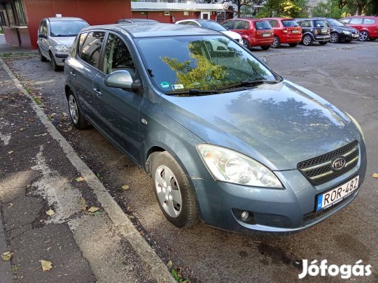 Kia CEE'D EX 1.4 benzines 1396cm3 80kW