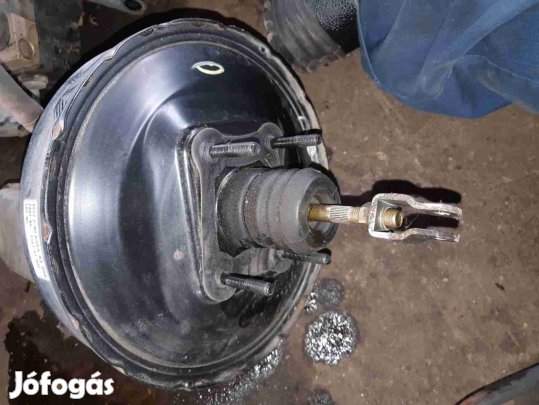 Kia Carnival II Devander