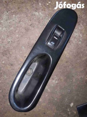 Kia Carnival II Jobb Első Ablakemelő Kapcsoló