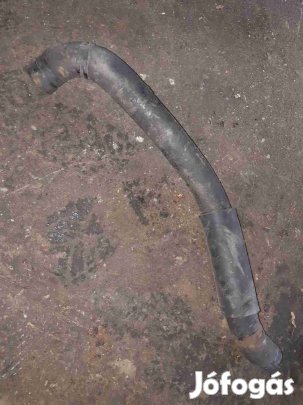 Kia Carnival II Vízcső