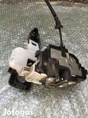 Kia Ceed ED bal első zár 813101H040-BON