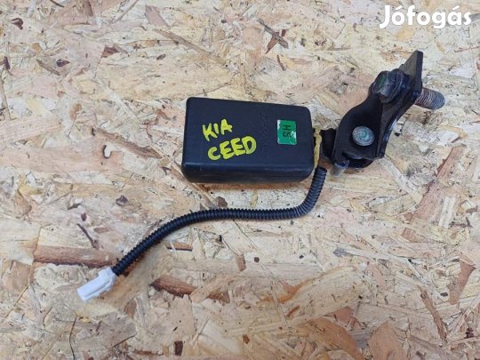 Kia Ceed JD (2012-2018) Jobb Hátsó Biztonsági Öv Csat