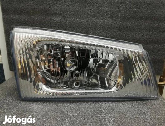 Kia Pregio fényszóró jobb 1998 -> (H4)