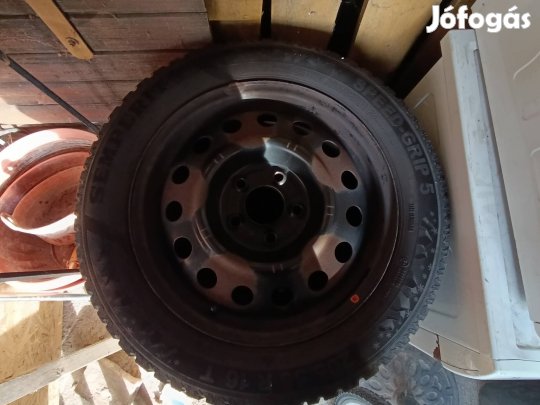 Kia Semperit téli gumi 