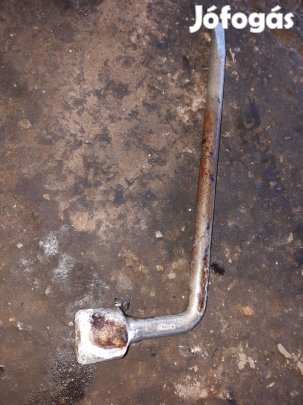 Kia Sorento Csőkulcs Kerékhez