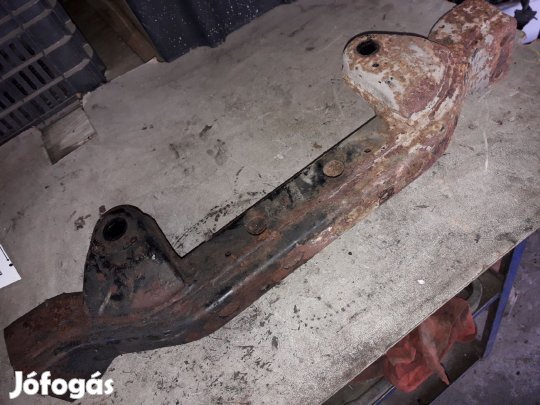 Kia Sorento Első Kereszttartó