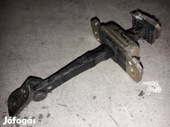 Kia Sorento Jobb Első Ajtó Nyitáshatároló