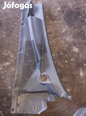 Kia Sorento Levélrács