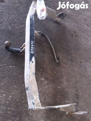 Kia Sorento Vonóhorog