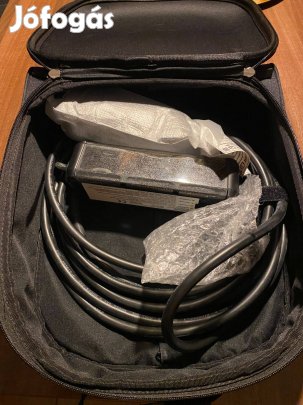 Kia,gyári elektromos autó hálozati töltőkábel