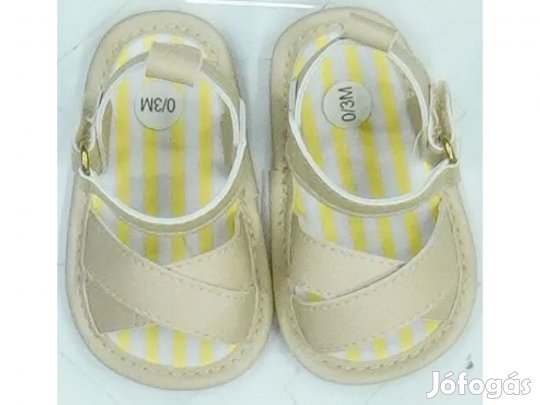 Kiabi Új (címkés) Lány Kocsicipő (Méret: 62)