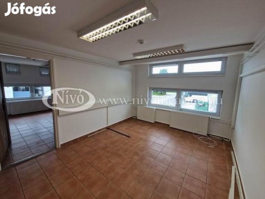 Kiadó 106 nm-es Iroda, irodaház Veszprém