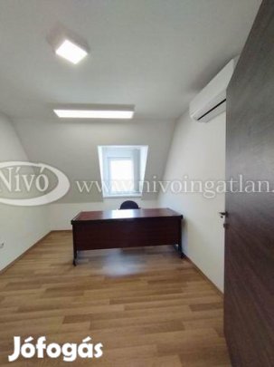 Kiadó 13 nm-es Iroda, irodaház Veszprém