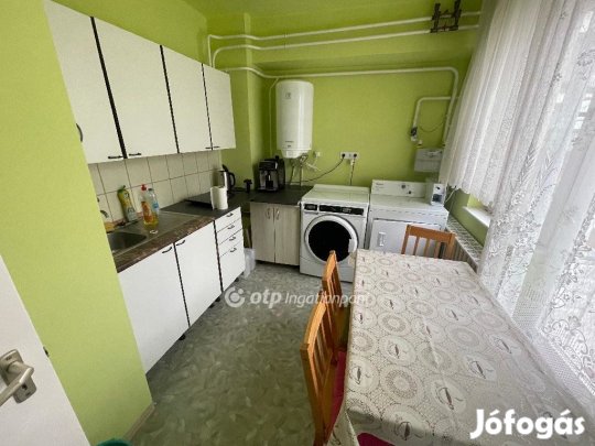 Kiadó 140 nm-es lakás Nyíregyháza