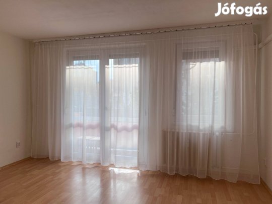 Kiadó 2 szobás lakás Veszprémben