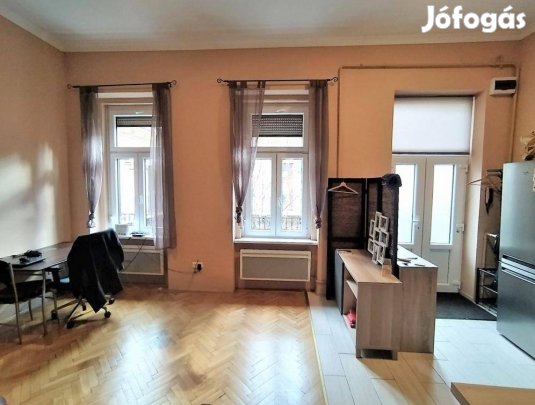 Kiadó 33 nm-es lakás Budapest 5. ker. #5178865