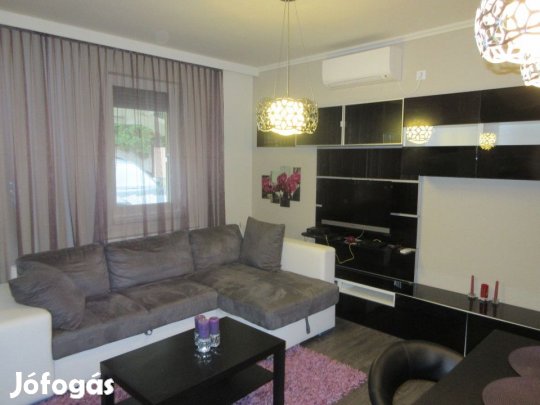 Kiadó 40 nm-es Újszerű állapotú Társasházi lakás Hajdúszoboszló