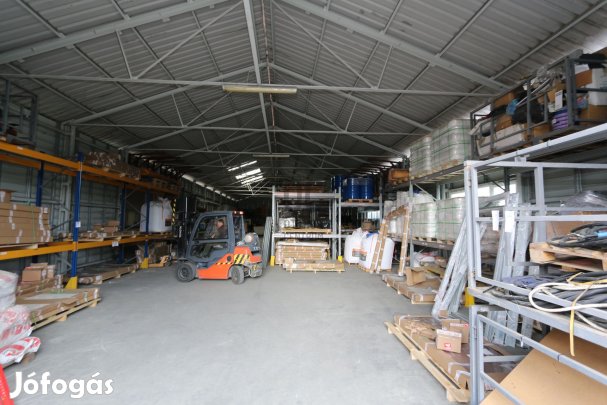 Kiadó 560 m2-es ipari csarnok-raktár Gödön!