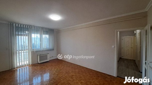 Kiadó 56 nm-es lakás Orosháza