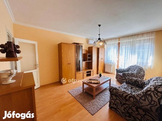 Kiadó 62 nm-es lakás Kecskemét