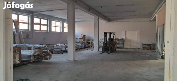 Kiadó Budaörsön raktárhelység