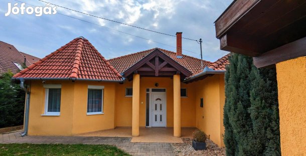 Kiadó Családi Ház Veresegyházon