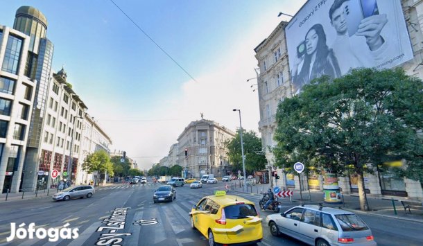 Kiadó Felújított Üzlet, VI.ker. Belváros Szívében ,Andrássy Út