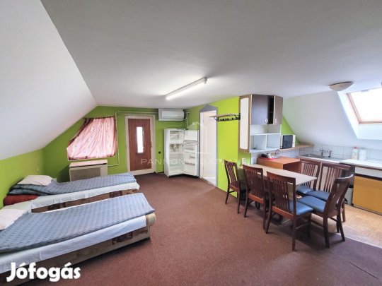 Kiadó Ház, Papkeszi 135.000 Ft