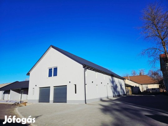 Kiadó Kecskeméti új irodák/raktárak