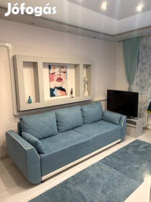 Kiadó Szegedi felújított Garzon lakás
