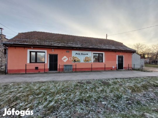 Kiadó Üzlethelyiség, Nádasdladány