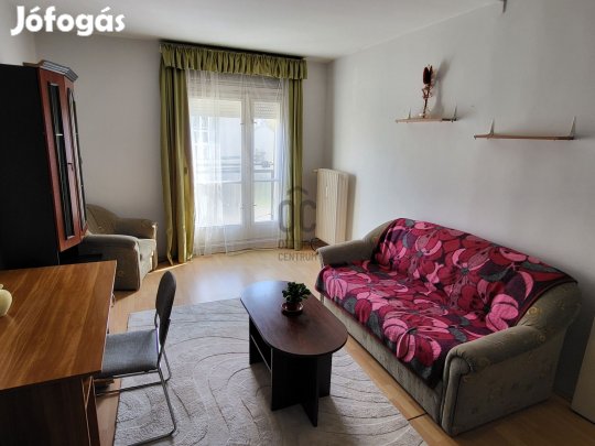 Kiadó az Egyetem szomszédságában 2 szobás lakás