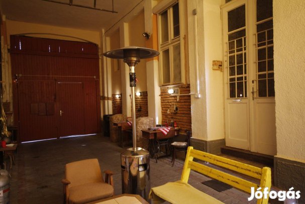 Kiadó belvárosban, 1 szobás házrész, akár szállásként rövidtávra